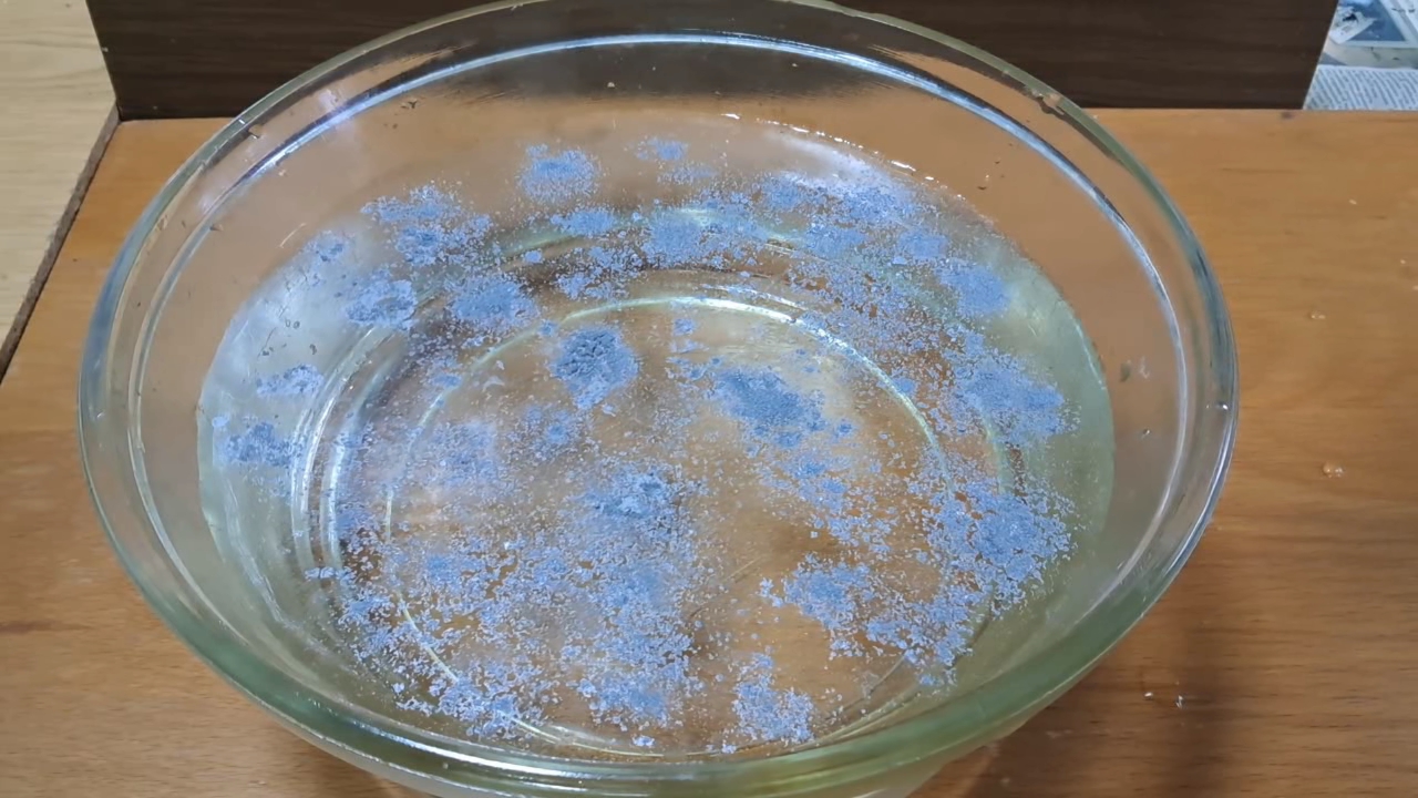 Nitrocellulose Amoeba and Aluminum Powder
