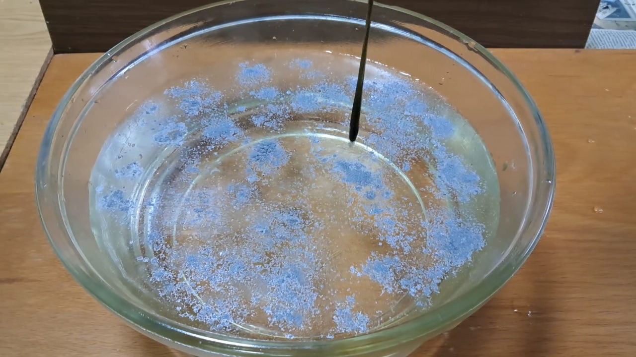 Nitrocellulose Amoeba and Aluminum Powder