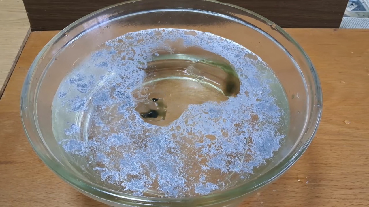 Nitrocellulose Amoeba and Aluminum Powder