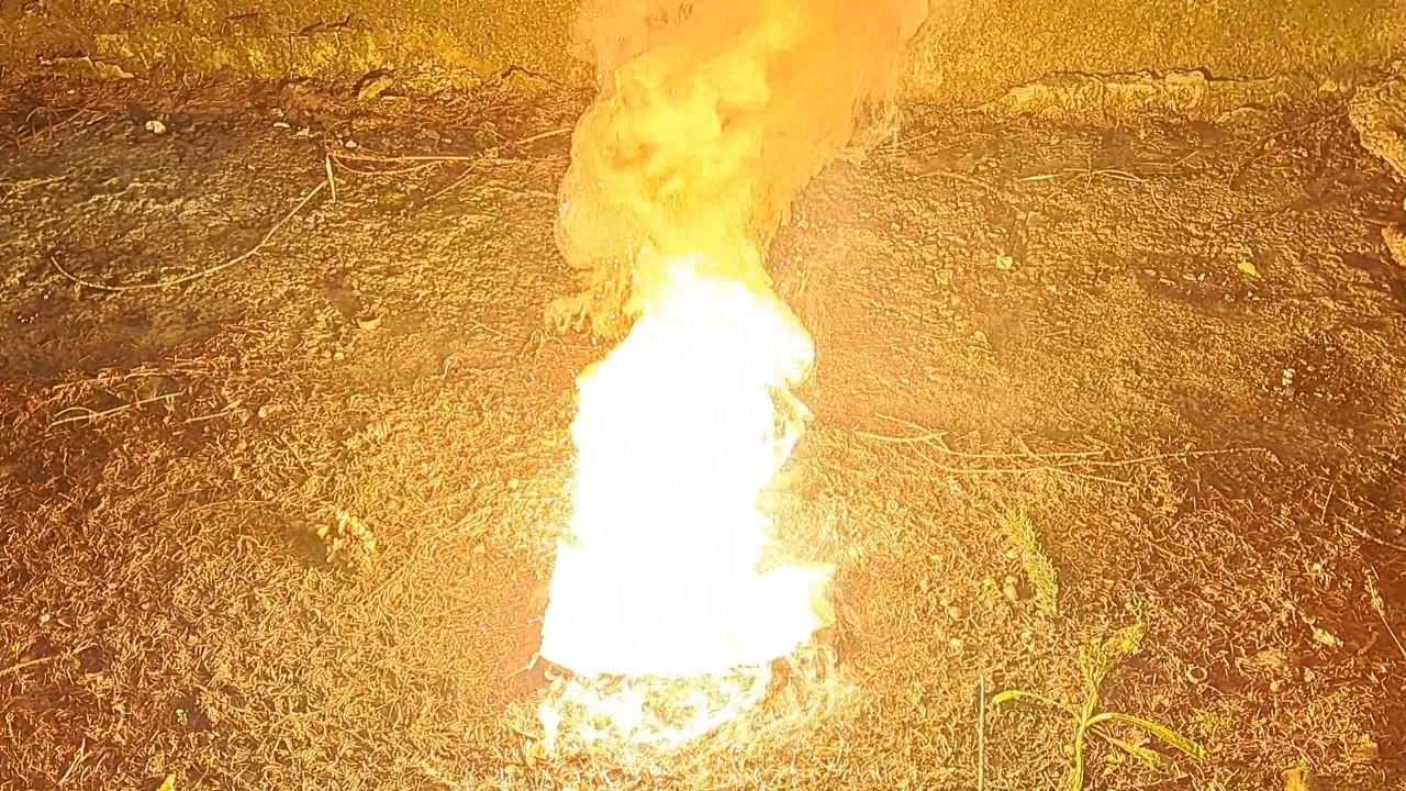 Combustion of Thermite: Barium Sulfate/Aluminum (BaSO4/Al)