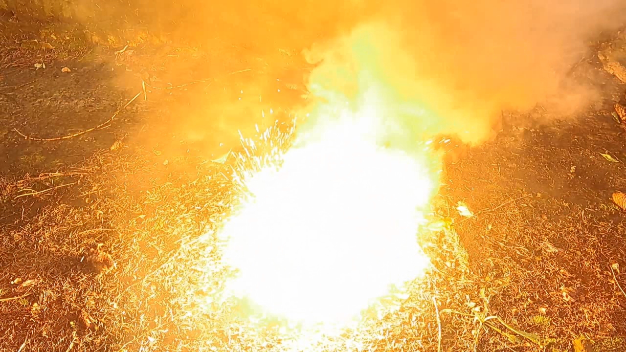 Combustion of Thermite: Iron(II, III) Oxide, Barium Sulfate, Aluminum (Fe3O4/BaSO4/Al)