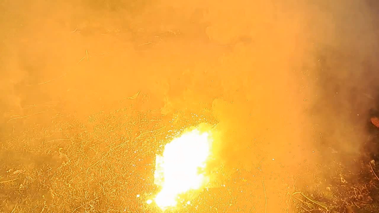 Combustion of Thermite: Iron(II, III) Oxide, Barium Sulfate, Aluminum (Fe3O4/BaSO4/Al)