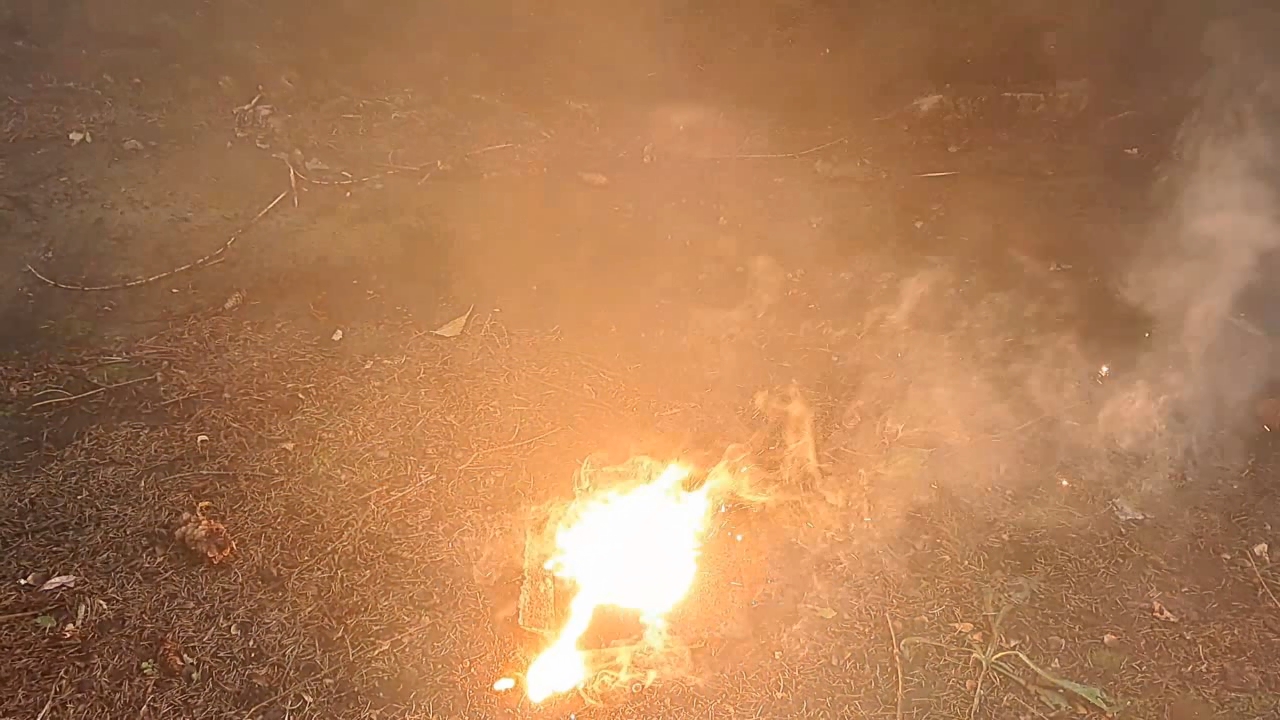 Combustion of Thermite: Iron(II, III) Oxide, Barium Sulfate, Aluminum (Fe3O4/BaSO4/Al)
