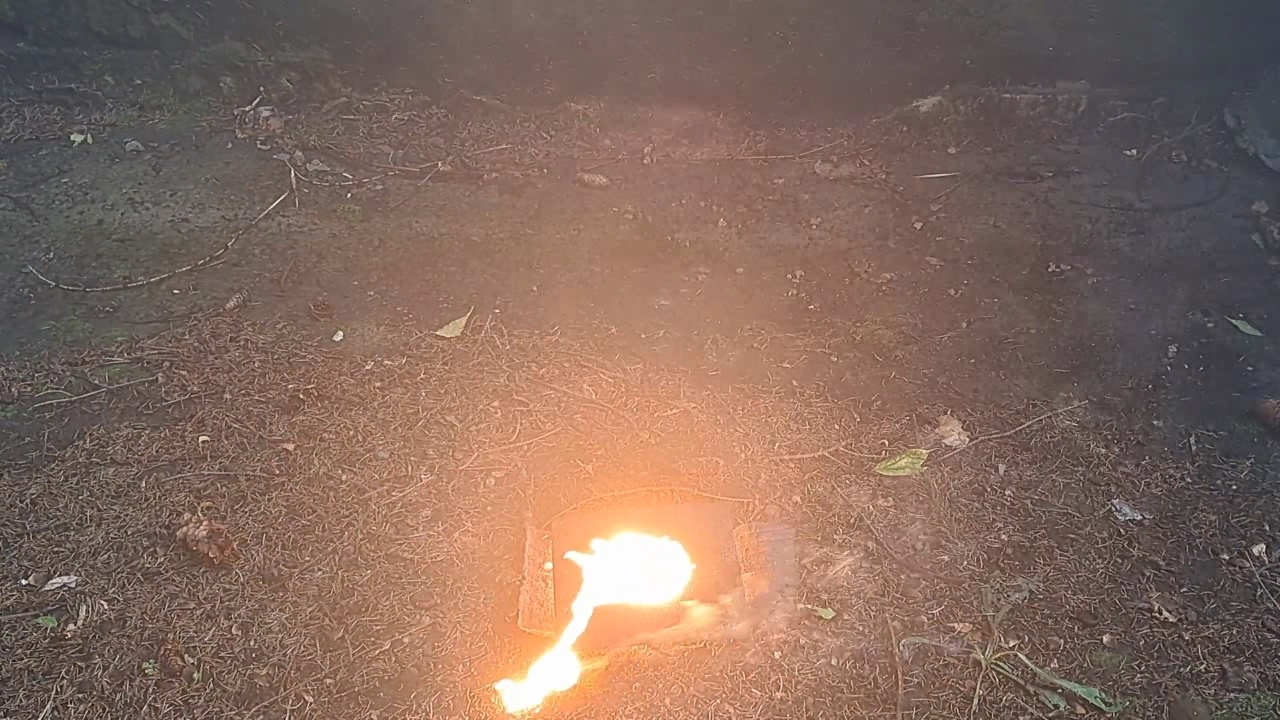 Combustion of Thermite: Iron(II, III) Oxide, Barium Sulfate, Aluminum (Fe3O4/BaSO4/Al)