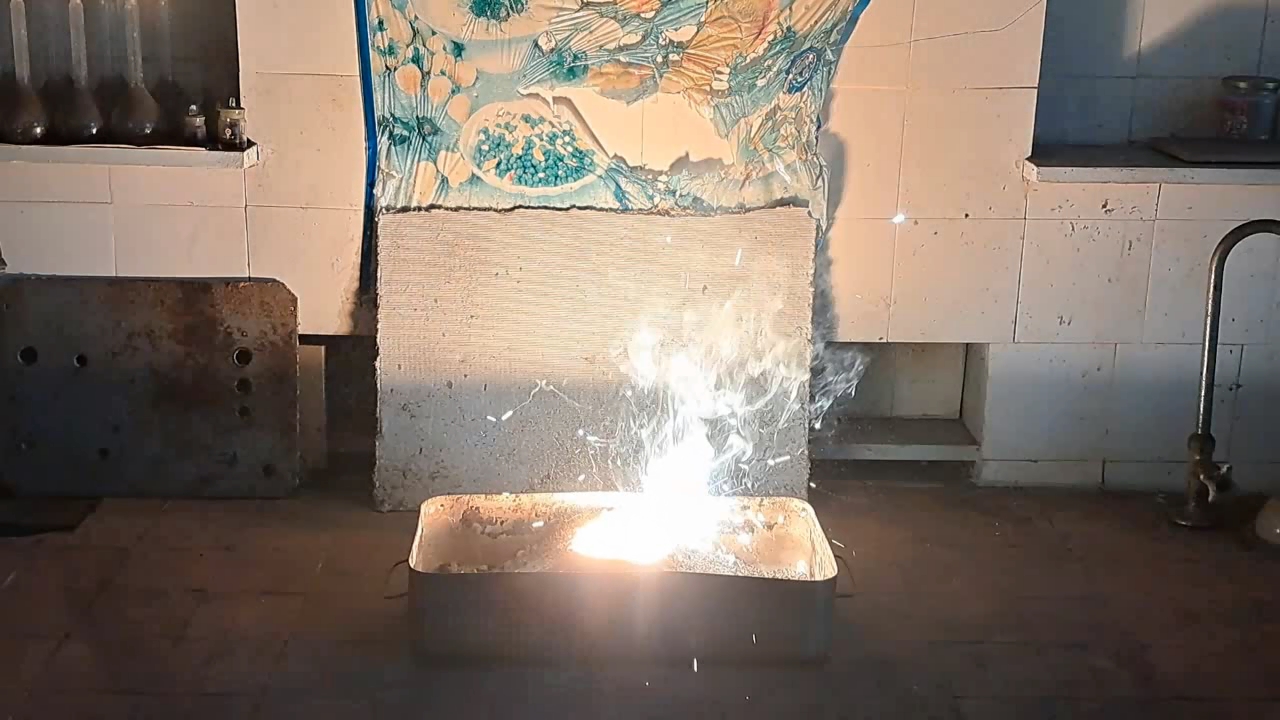 Combustion of Thermite: Calcium Sulfate/Aluminum (CaSO4/Al)