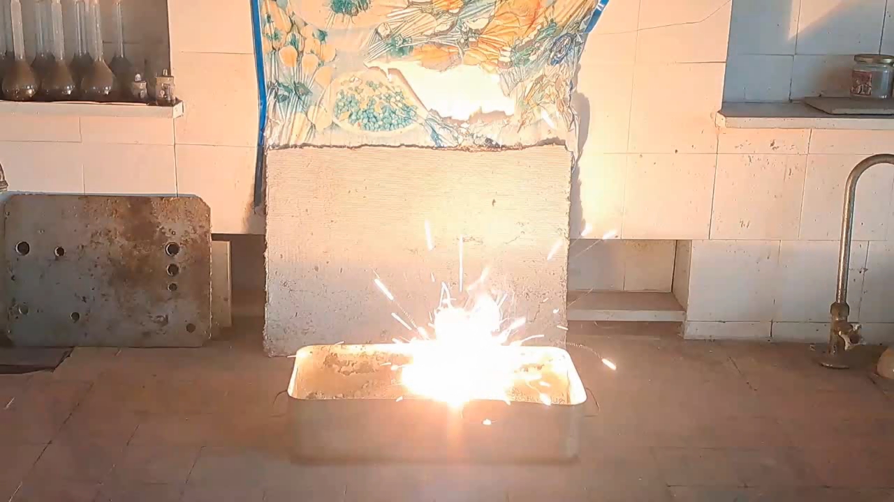 Combustion of Thermite: Calcium Sulfate/Aluminum (CaSO4/Al)