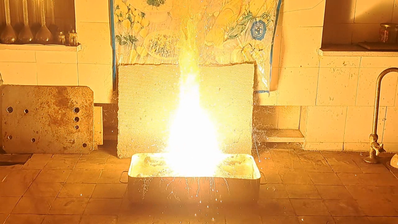 Combustion of Thermite: Calcium Sulfate/Aluminum (CaSO4/Al)