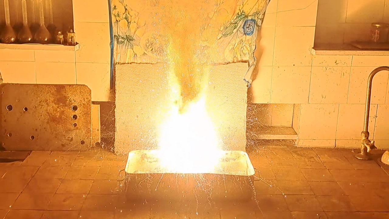 Combustion of Thermite: Calcium Sulfate/Aluminum (CaSO4/Al)