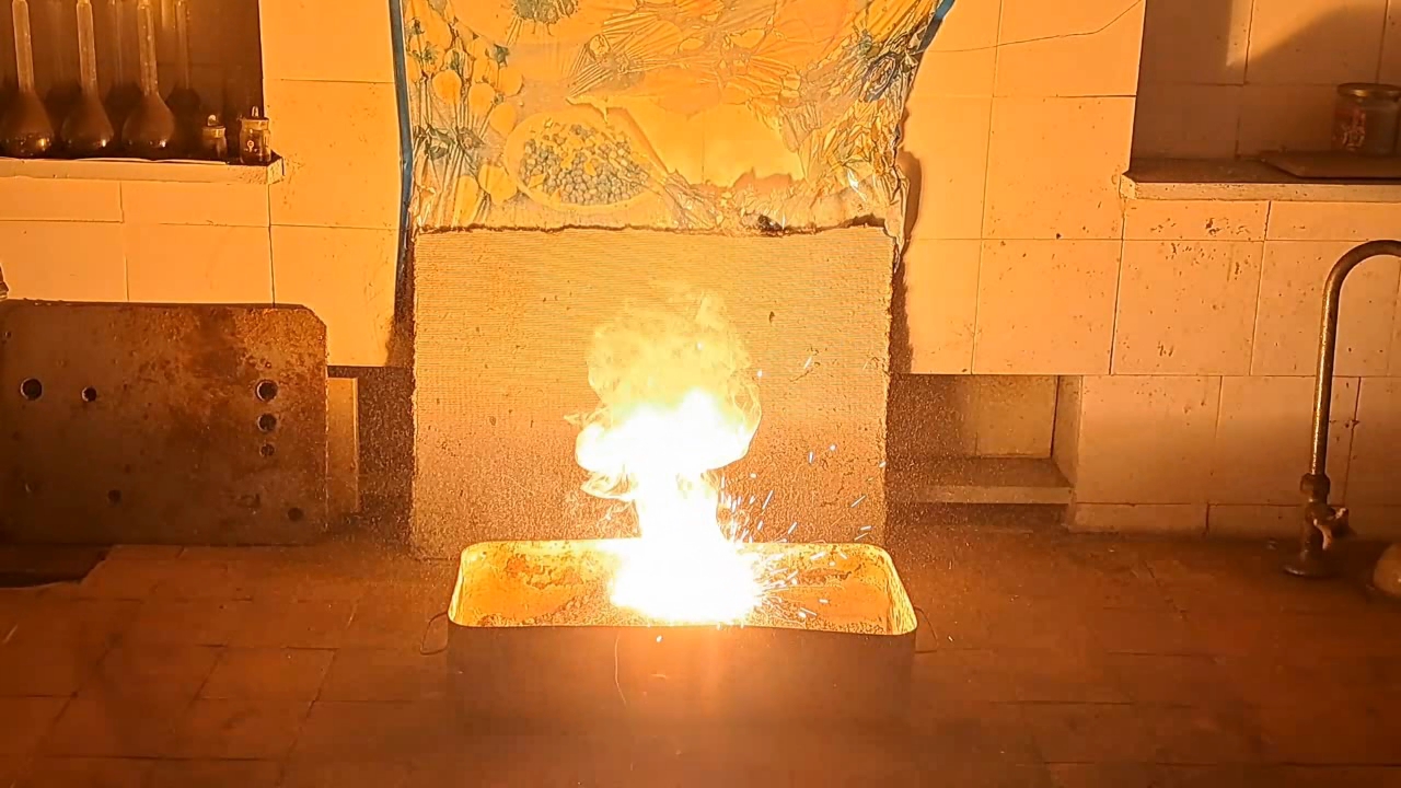 Combustion of Thermite: Calcium Sulfate/Aluminum (CaSO4/Al)