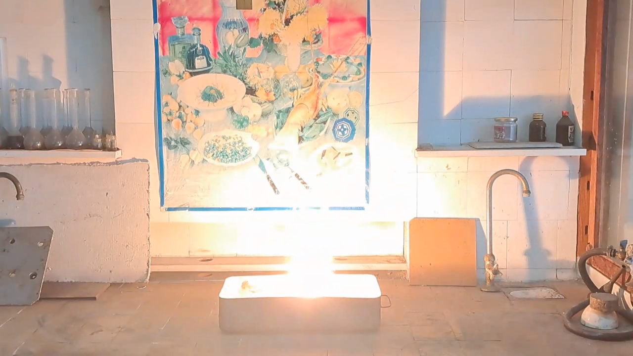 Combustion of Thermite: Iron(II, III) Oxide/Aluminum (Fe3O4/Al)