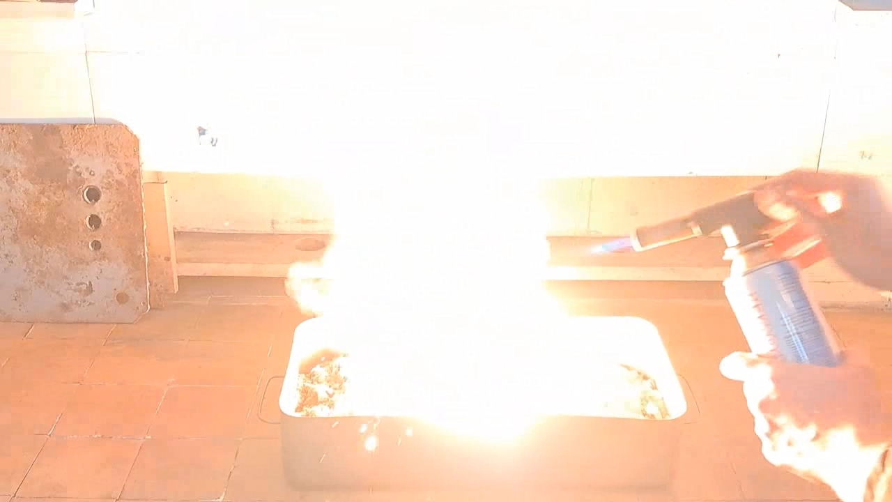 Fe3O4/Al Thermite: Soot in Iron Oxide Iron(II, III)