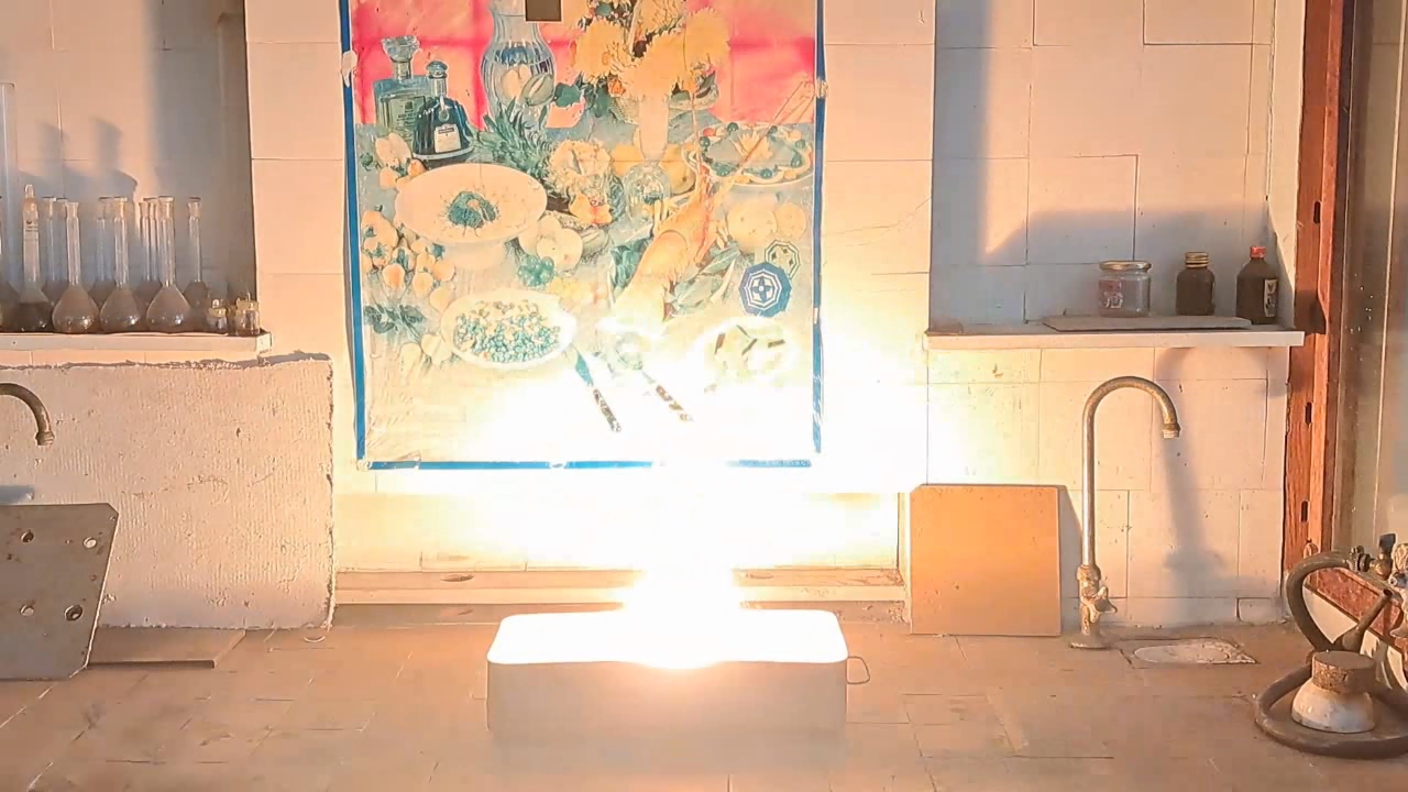 Combustion of Thermite: Iron(II, III) Oxide/Aluminum (Fe3O4/Al)
