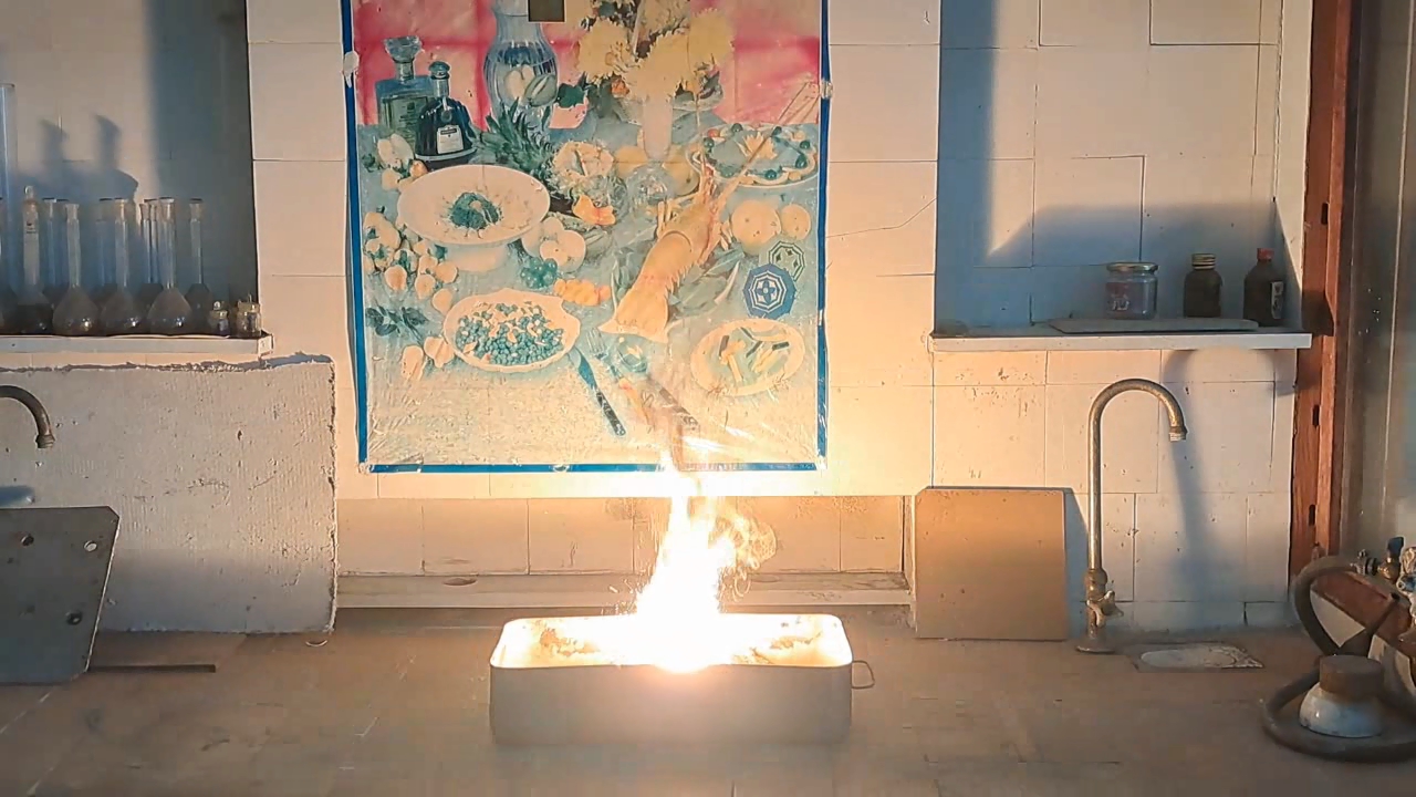 Combustion of Thermite: Iron(II, III) Oxide/Aluminum (Fe3O4/Al)