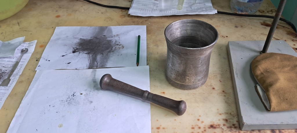 Combustion of Thermite: Iron(II, III) Oxide/Aluminum (Waste), Fe3O4/Al
