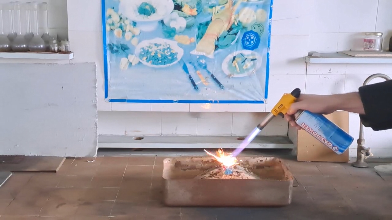 Combustion of Thermite: Fe3O4 + KNO3 + Al (waste) + S - Part 7