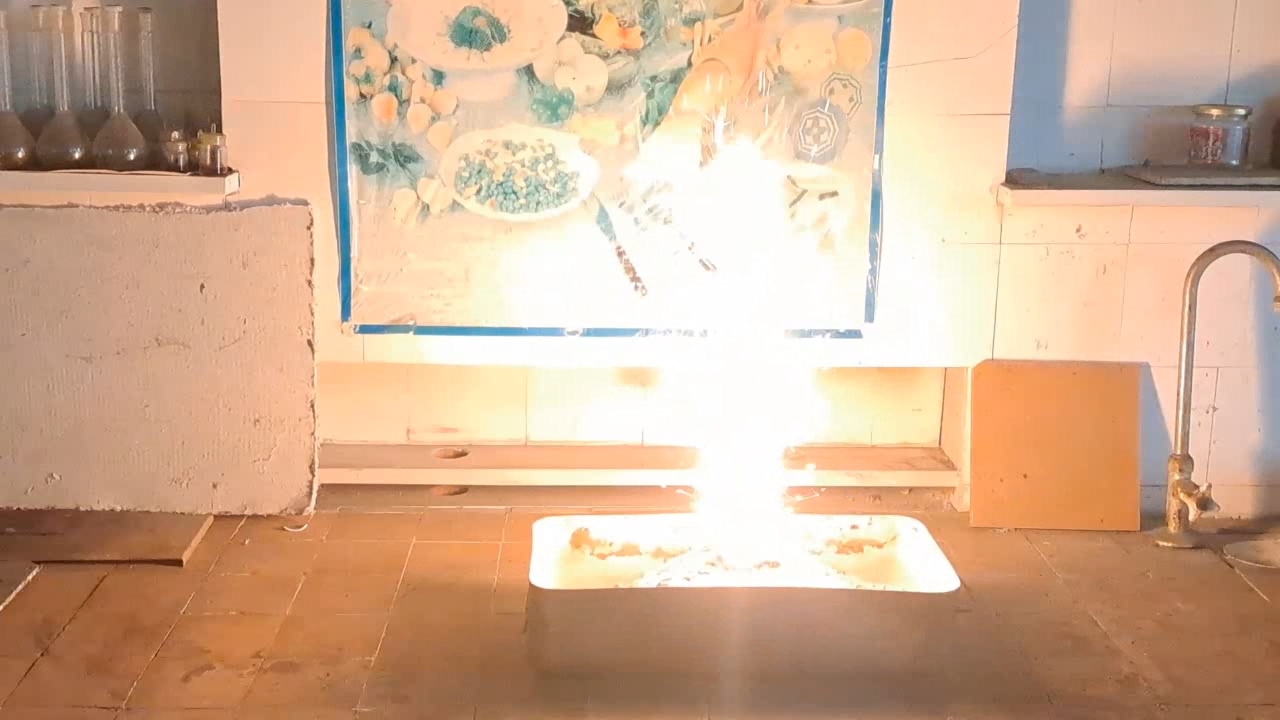 Combustion of Thermite: Fe3O4 + KNO3 + Al (waste) + S - Part 7