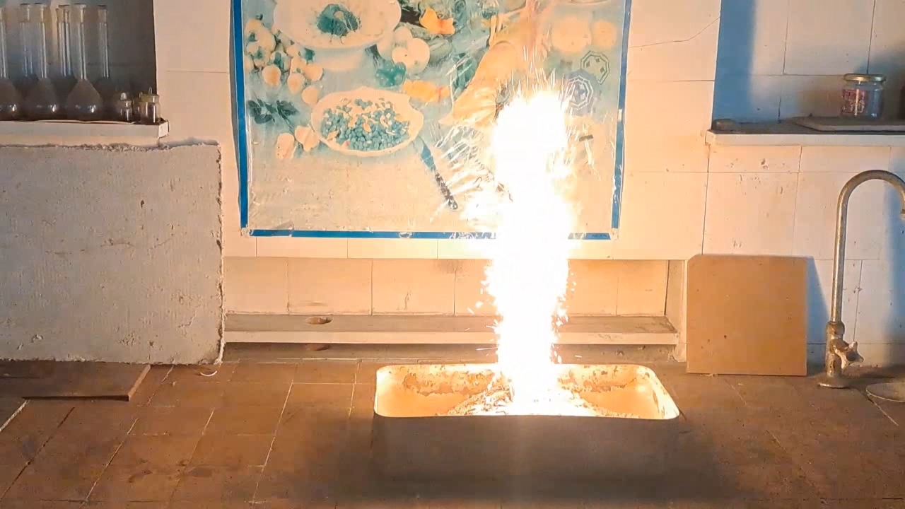 Combustion of Thermite: Fe3O4 + KNO3 + Al (waste) + S - Part 7