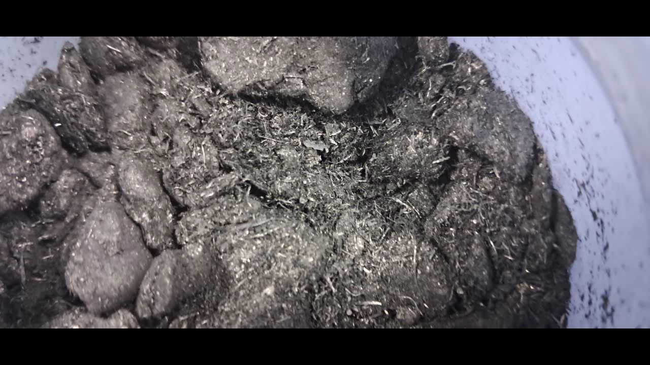 Combustion of Thermite: Fe3O4 + KNO3 + Al (waste) + S