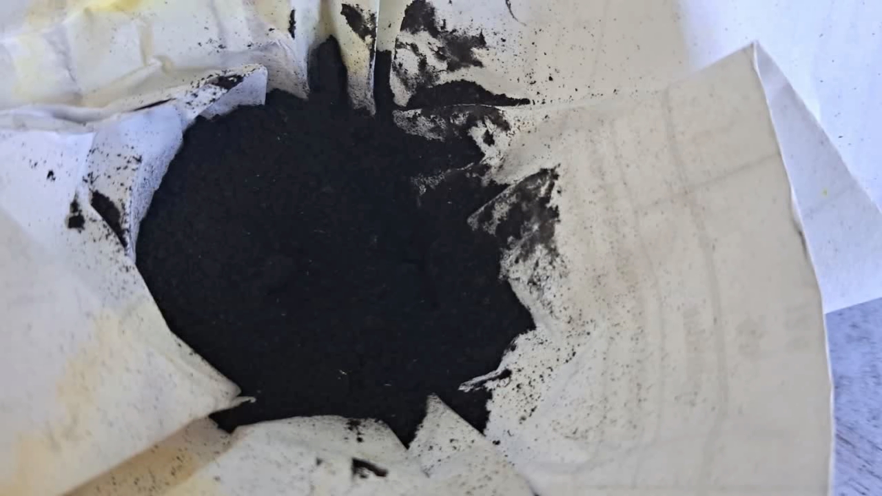 Combustion of Thermite: Fe3O4 + KNO3 + Al (waste) + S