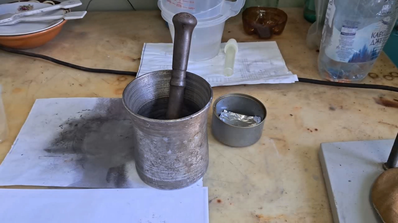Combustion of Thermite: Iron(II, III) Oxide/Aluminum (Fe3O4/Al)