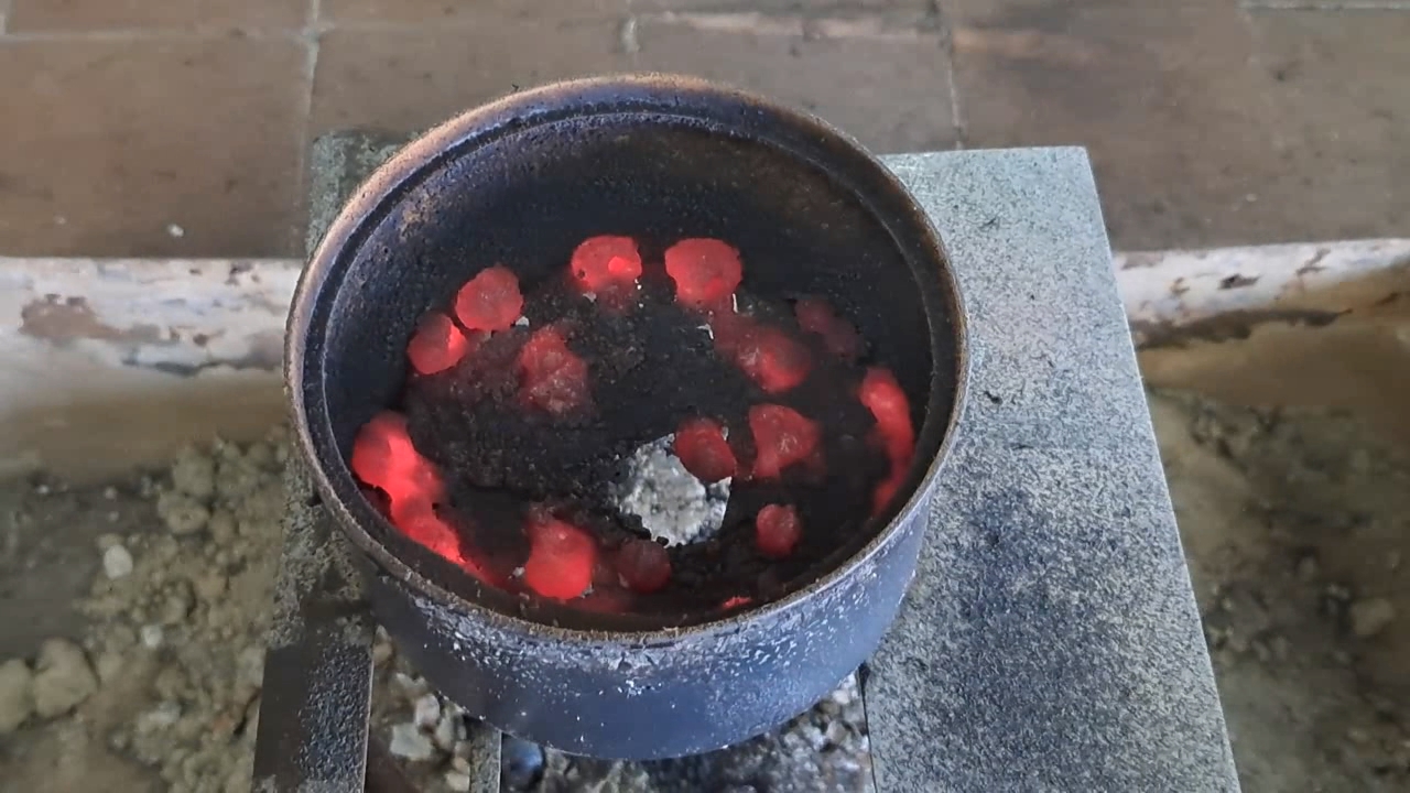 Combustion of Thermite: Iron(II, III) Oxide/Aluminum (Fe3O4/Al)
