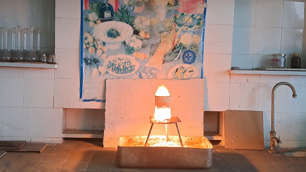 Combustion of Thermite: Iron(II, III) Oxide/Aluminum (Fe3O4/Al)