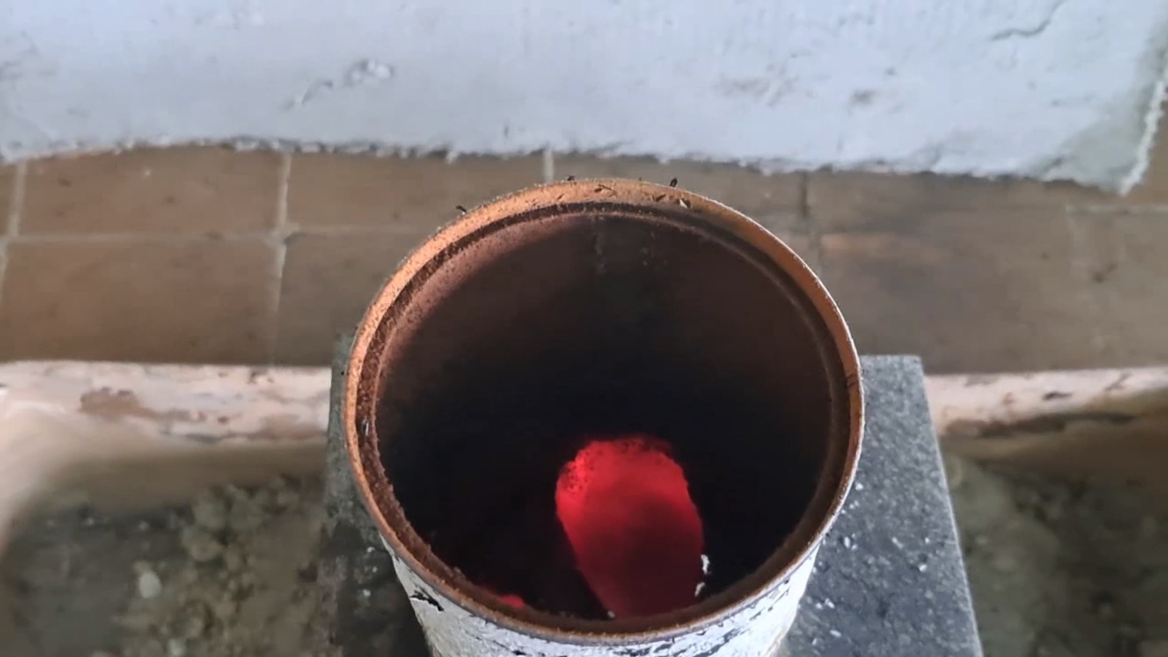 Combustion of Thermite: Iron(II, III) Oxide/Aluminum (Fe3O4/Al)
