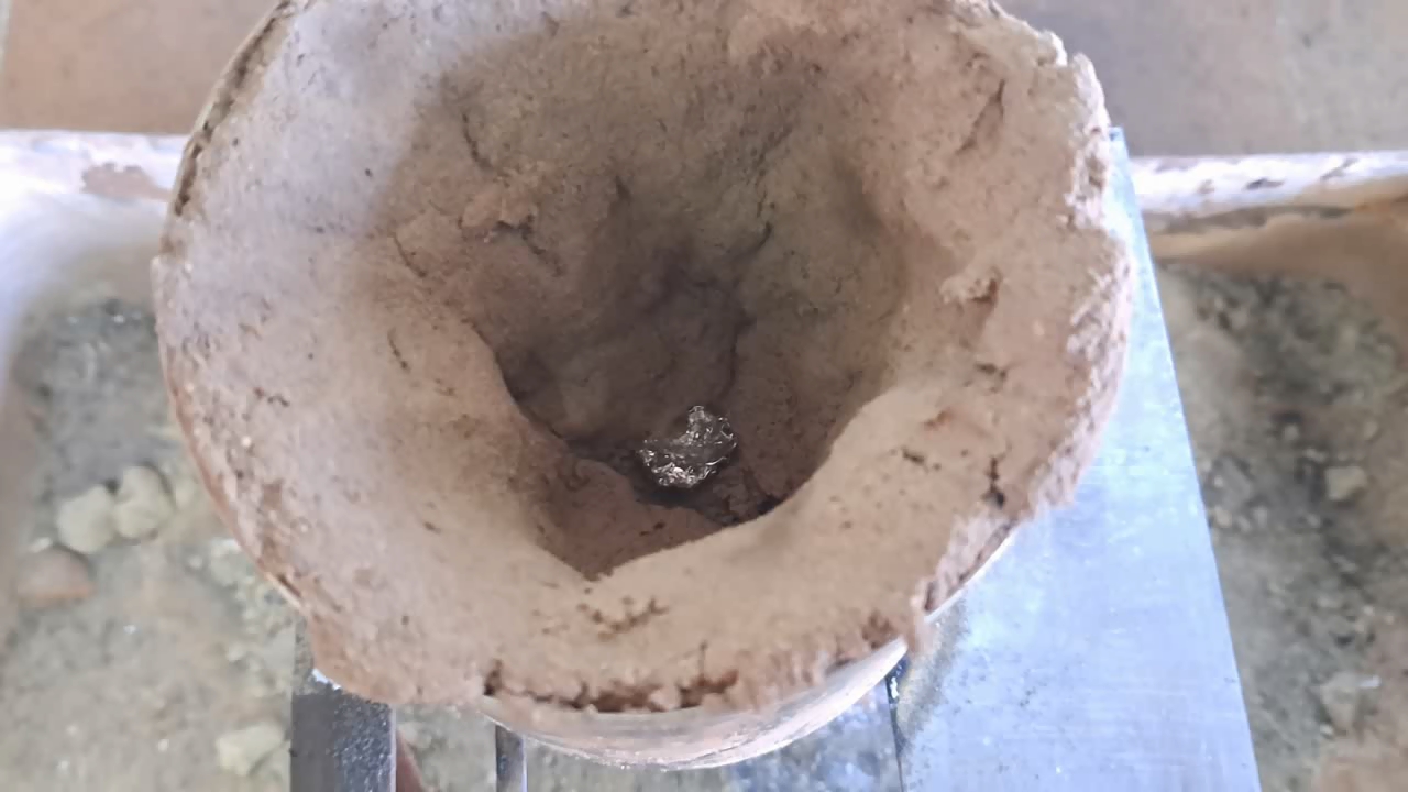 Combustion of Thermite: Iron(II, III) Oxide/Aluminum (Fe3O4/Al)