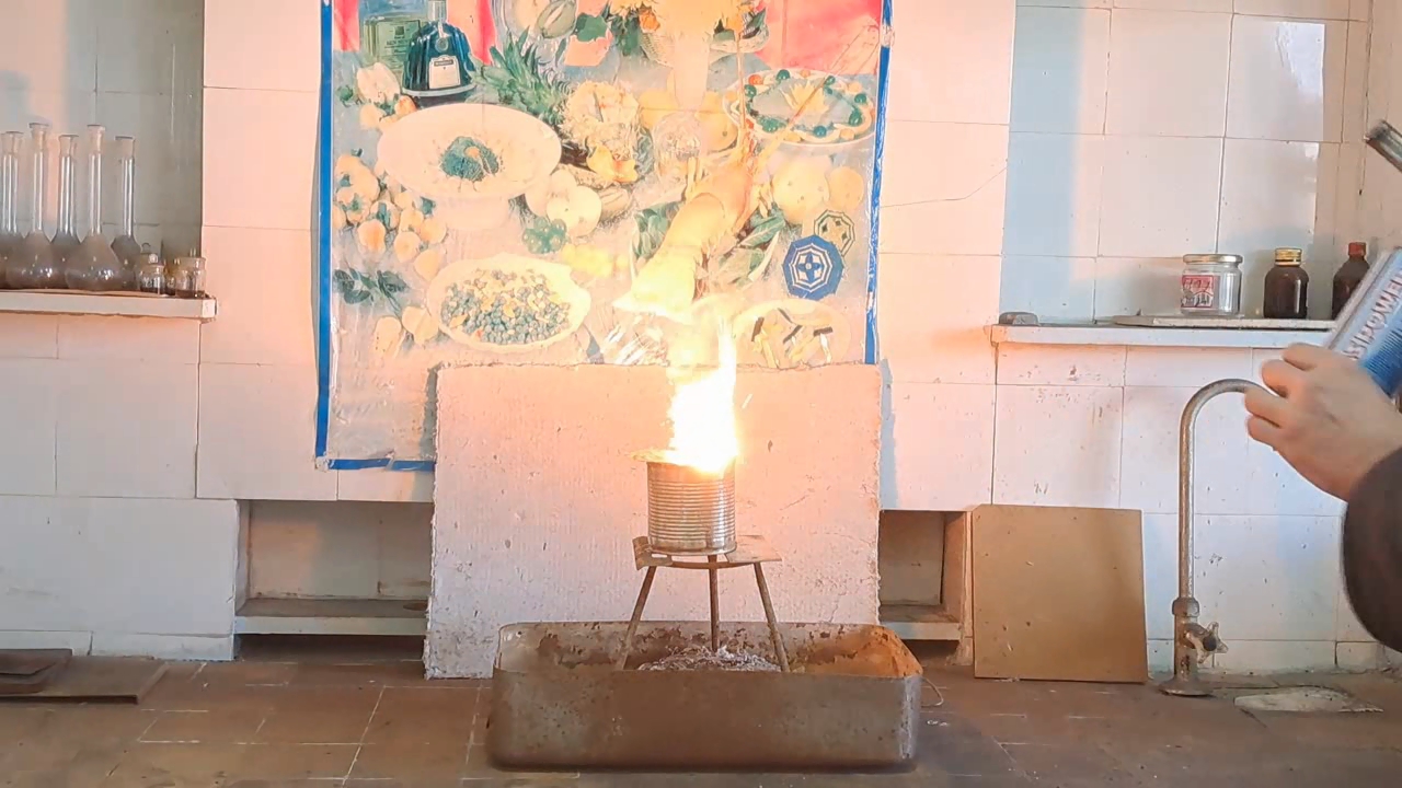 Combustion of Thermite: Iron(II, III) Oxide/Aluminum (Fe3O4/Al)