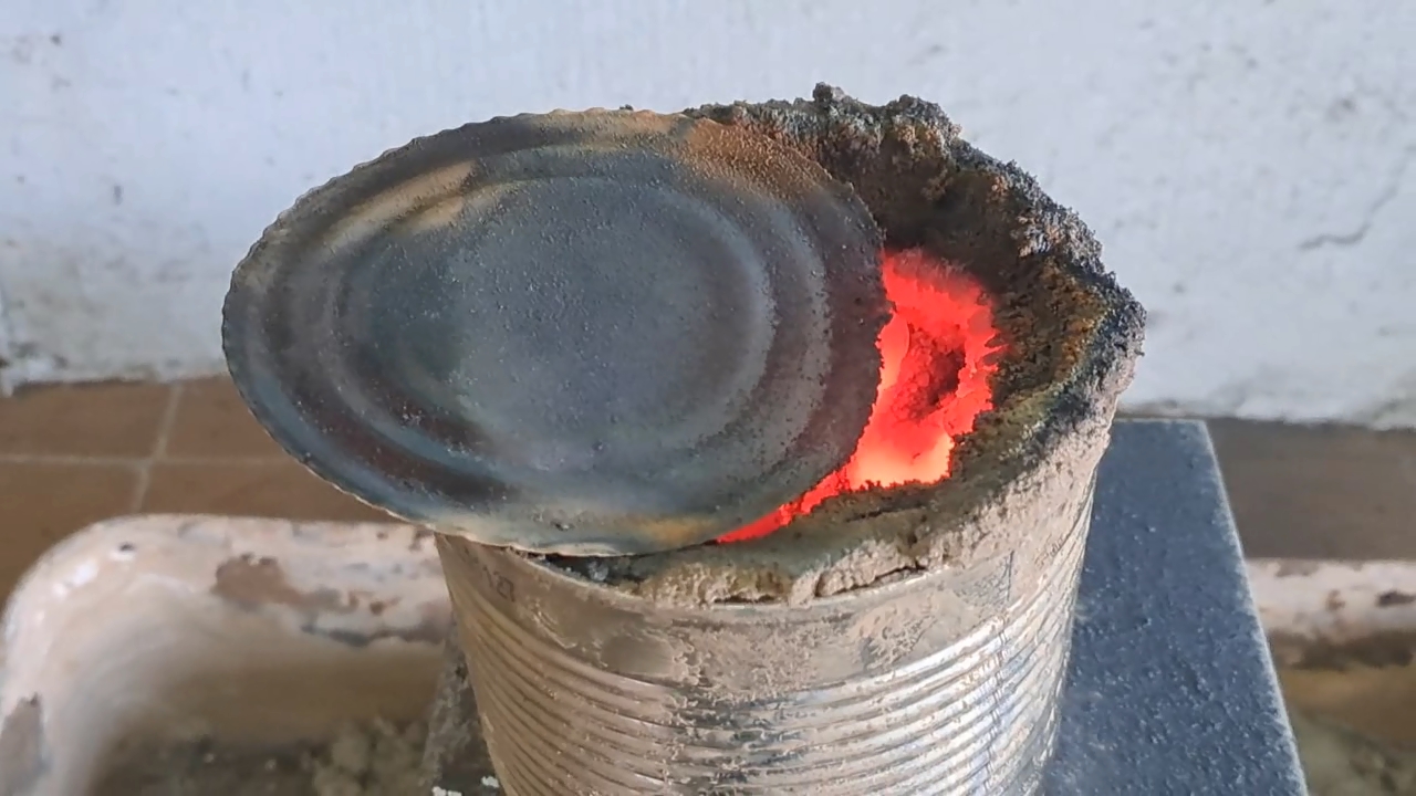 Combustion of Thermite: Iron(II, III) Oxide/Aluminum (Fe3O4/Al)
