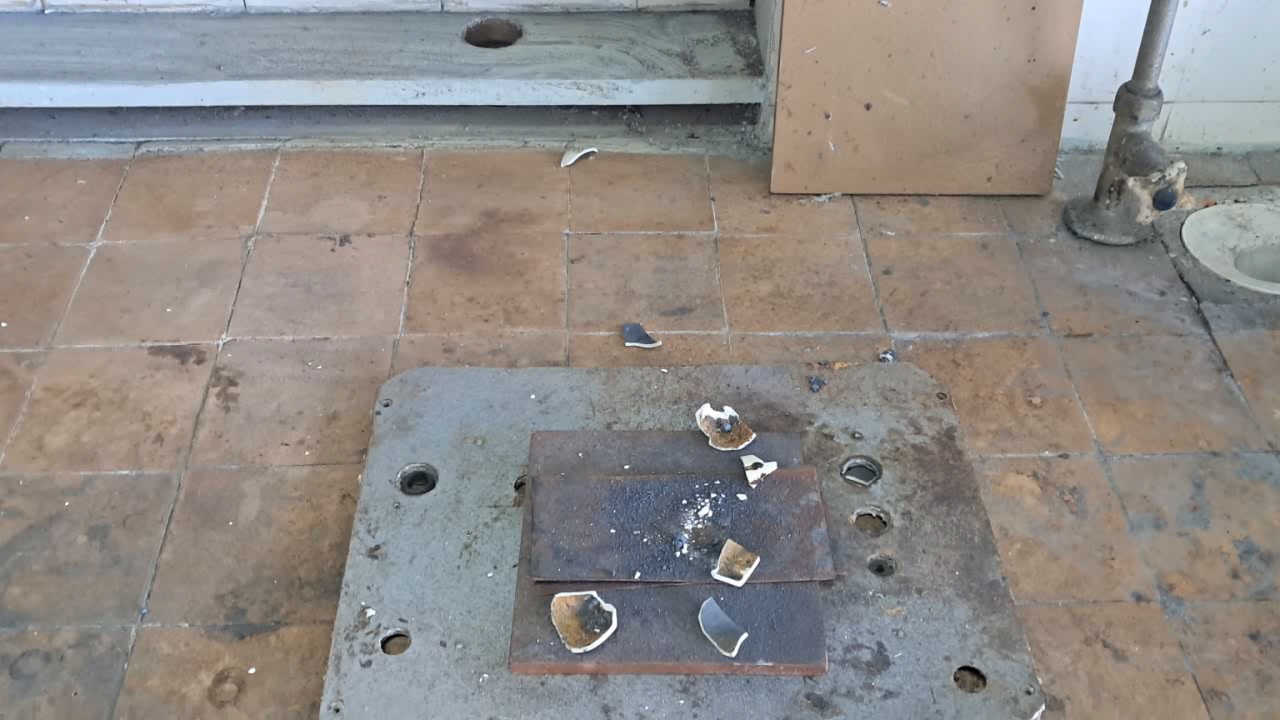 Combustion of Thermite: Iron(II, III) Oxide/Aluminum (Fe3O4/Al)