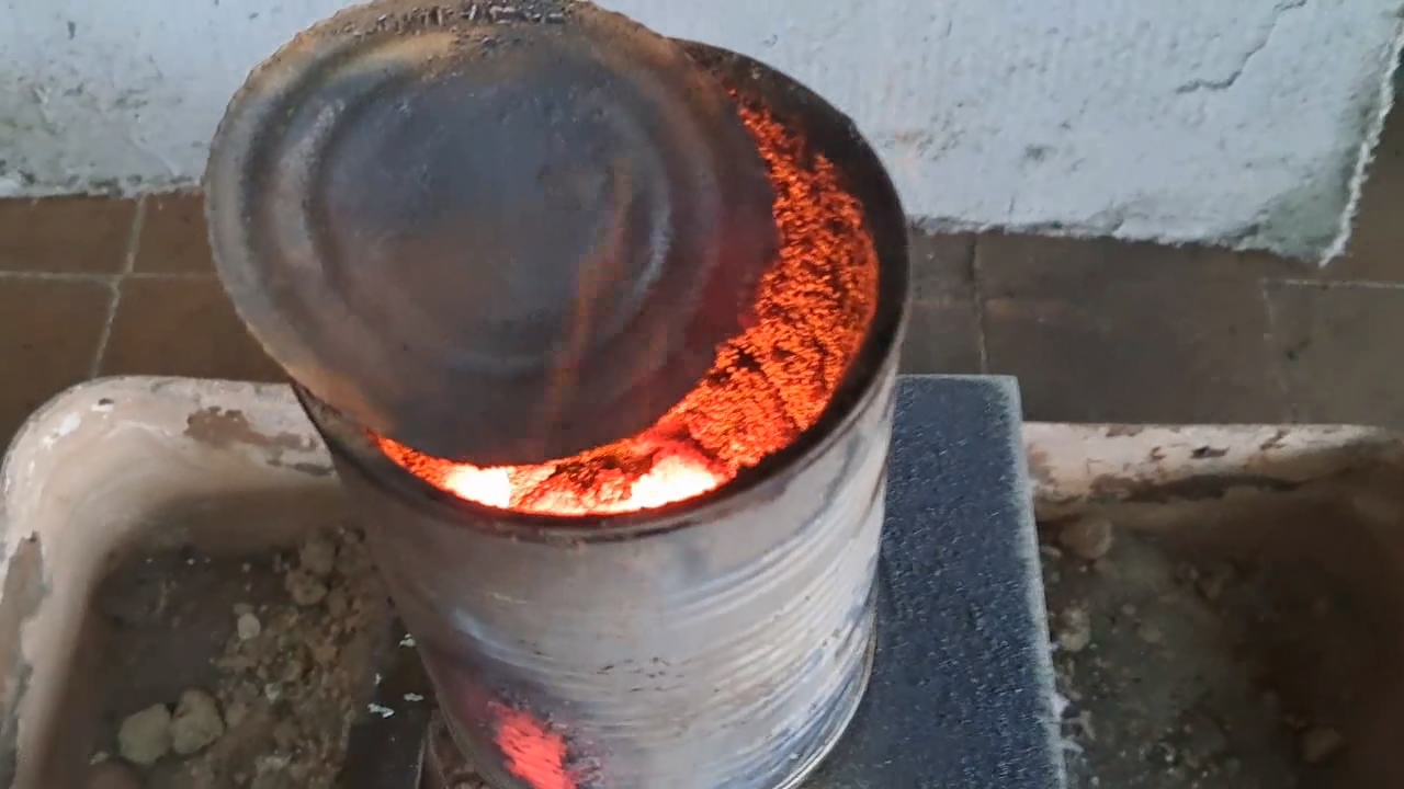 Combustion of Thermite: Iron(II, III) Oxide/Aluminum (Fe3O4/Al)