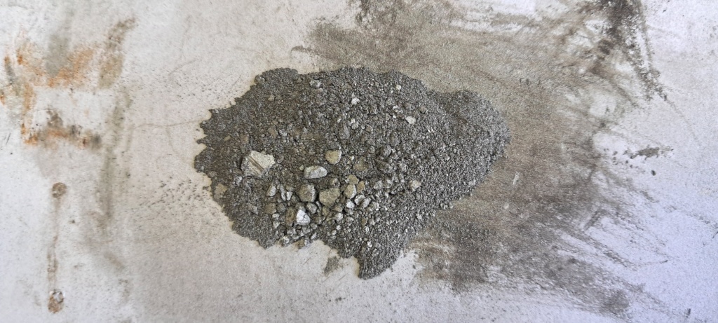 Combustion of Thermite: Iron(II, III) Oxide/Aluminum (Fe3O4/Al)
