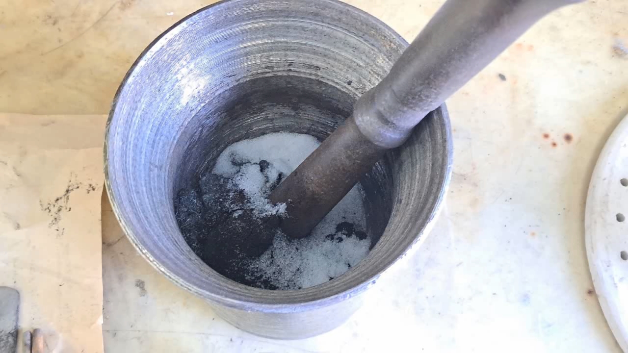 Combustion of Thermite: Fe3O4 + KNO3 + Al (waste)