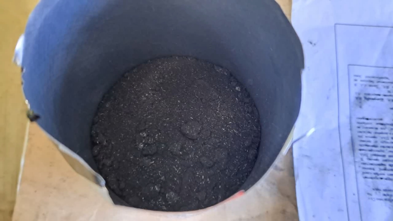 Combustion of Thermite: Fe3O4 + KNO3 + Al (waste)