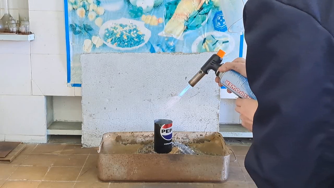 Combustion of Thermite: Fe3O4 + KNO3 + Al (waste)