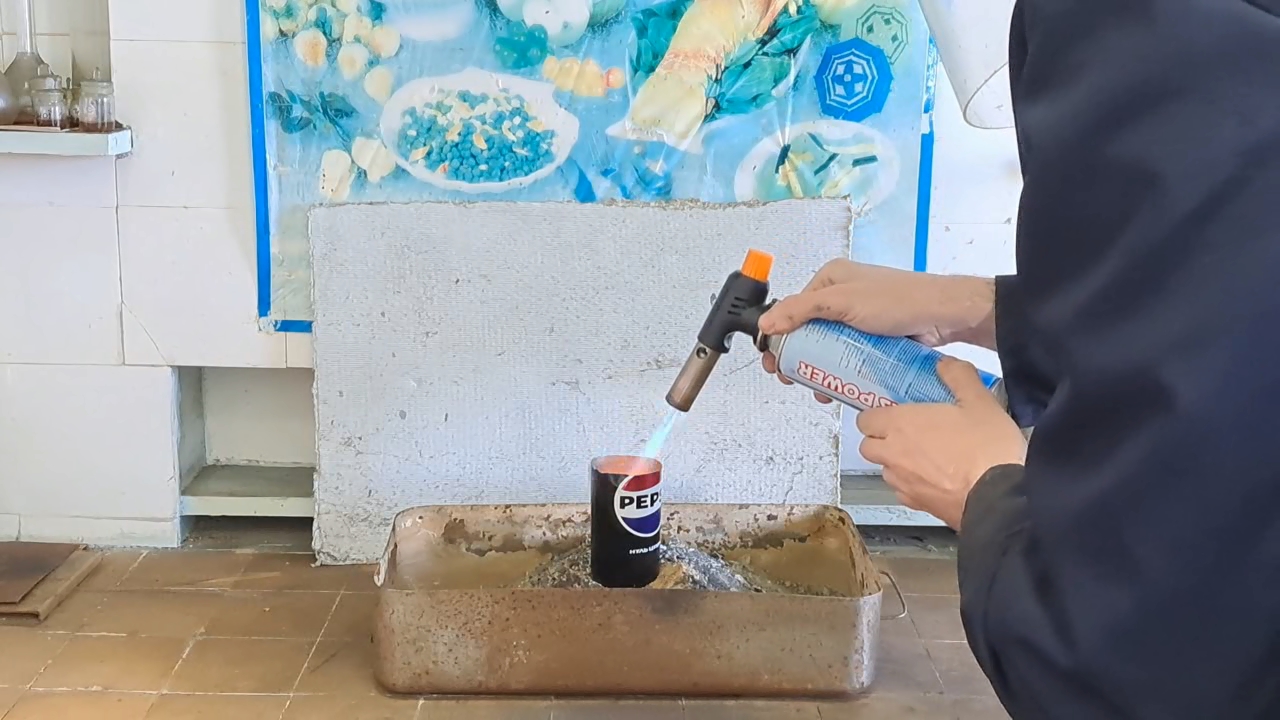 Combustion of Thermite: Fe3O4 + KNO3 + Al (waste)