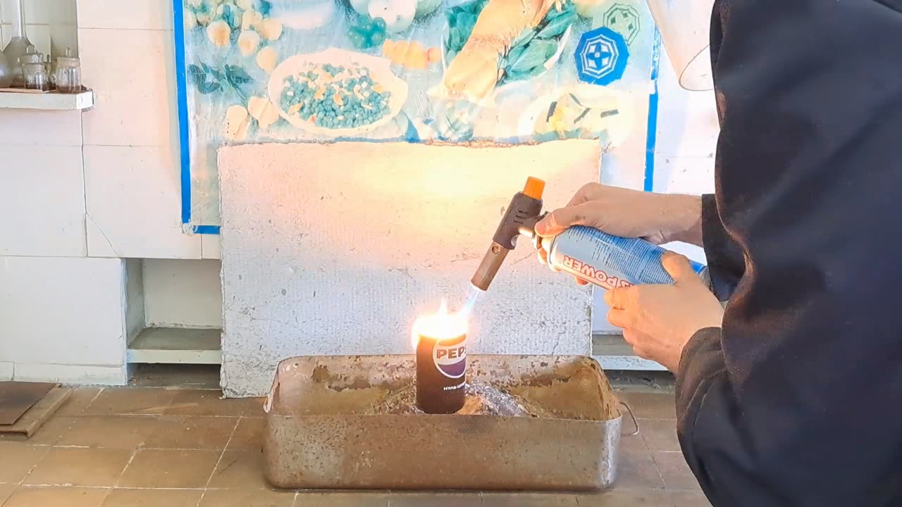 Combustion of Thermite: Fe3O4 + KNO3 + Al (waste)
