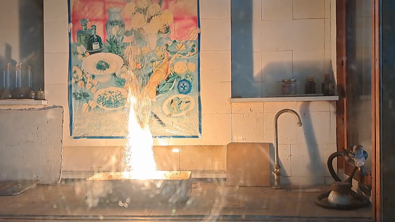 Combustion of Thermite: Iron(II, III) Oxide/Aluminum (Fe3O4/Al)