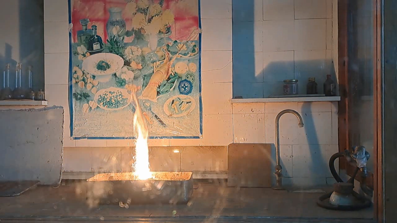 Combustion of Thermite: Iron(II, III) Oxide/Aluminum (Fe3O4/Al)