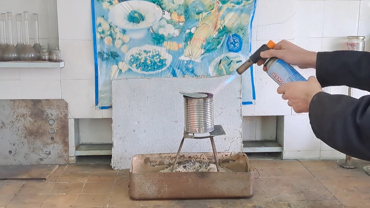 Combustion of Thermite: Iron(II, III) Oxide/Aluminum (Fe3O4/Al)