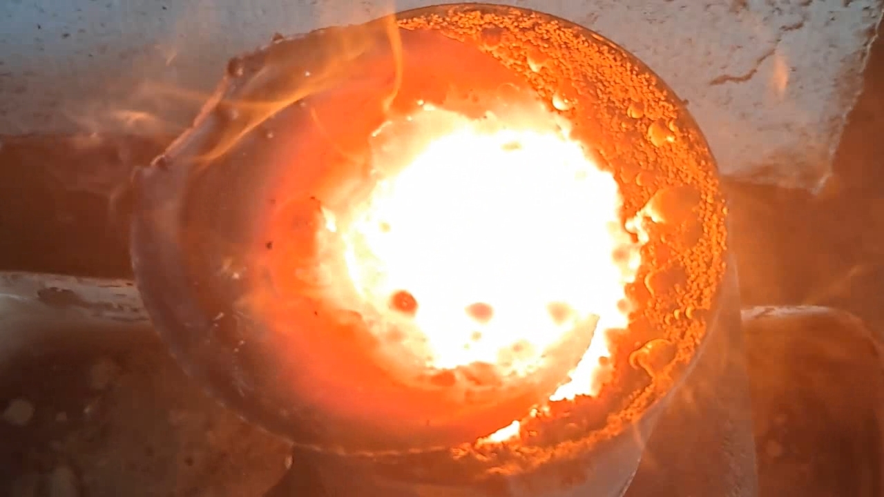 Combustion of Thermite: Iron(II, III) Oxide/Aluminum (Fe3O4/Al)