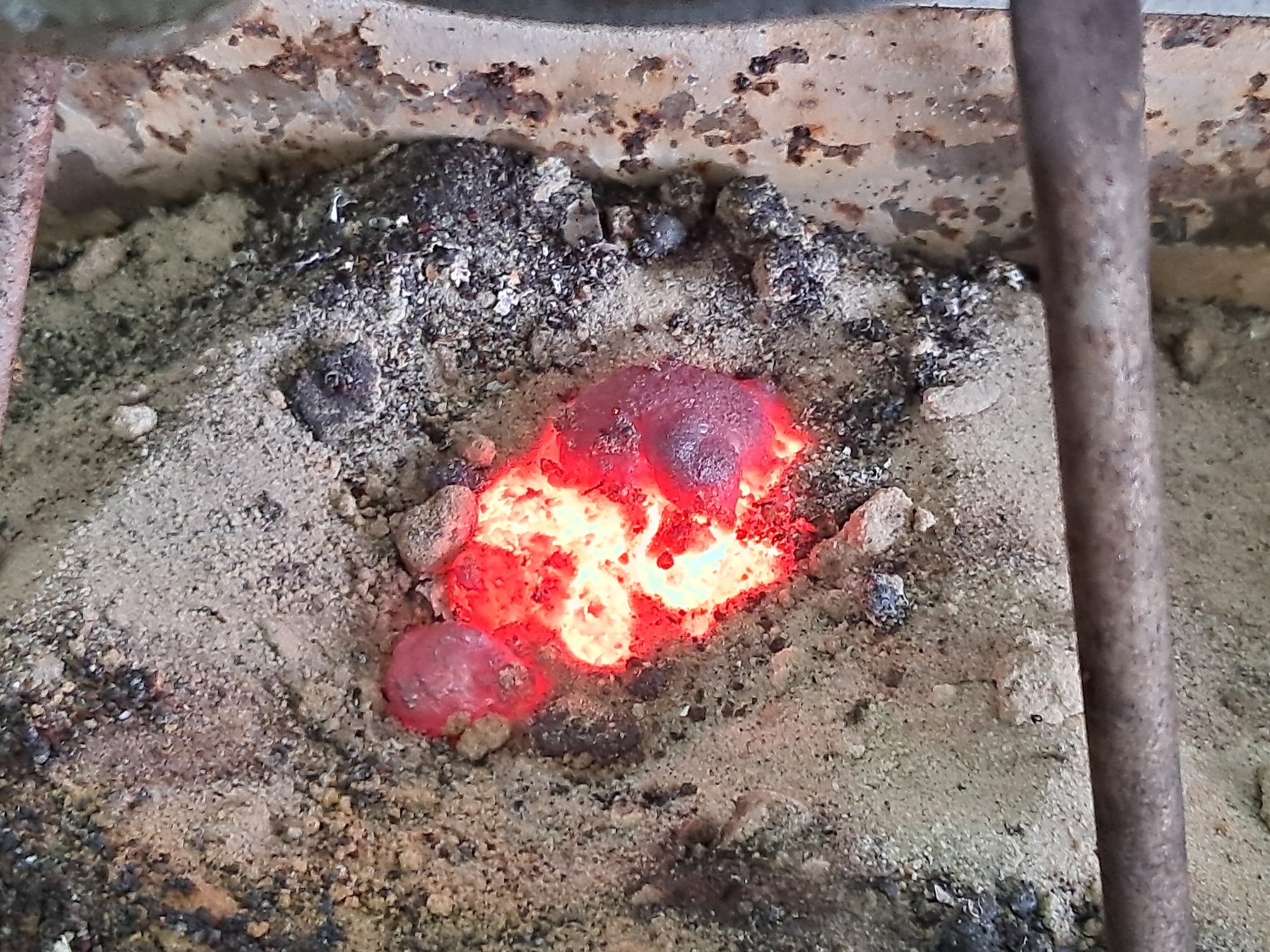 Combustion of Thermite: Iron(II, III) Oxide/Aluminum (Fe3O4/Al)