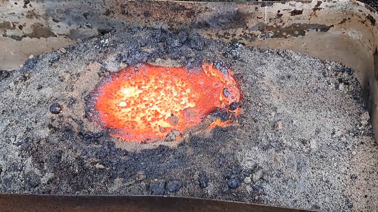 Combustion of Thermite: Iron(II, III) Oxide/Aluminum (Fe3O4/Al)