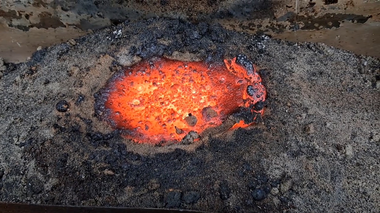 Combustion of Thermite: Iron(II, III) Oxide/Aluminum (Fe3O4/Al)