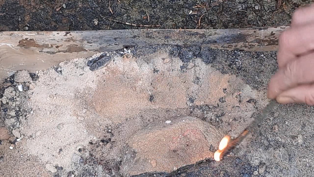 Combustion of Thermite: Iron(II, III) Oxide/Aluminum (Fe3O4/Al)