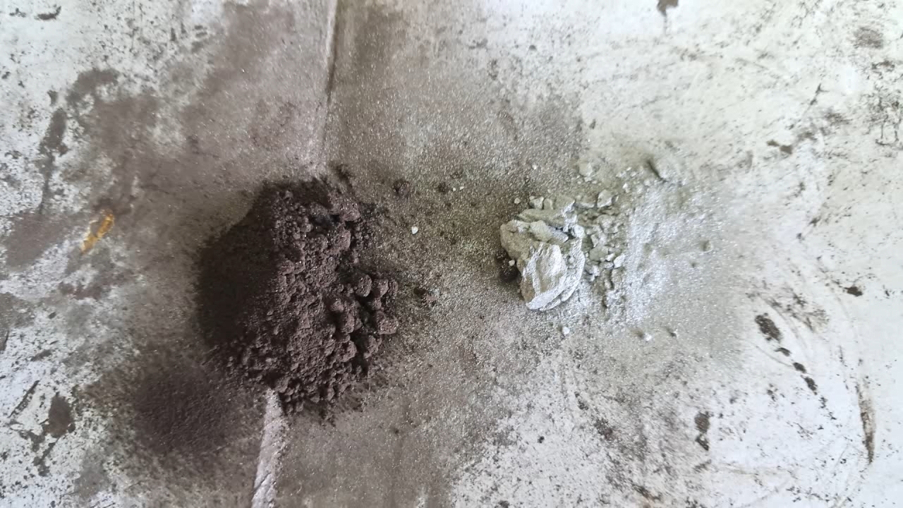 Combustion of Thermite: Iron(II, III) Oxide/Aluminum/Magnesium (Fe3O4/Al/Mg)