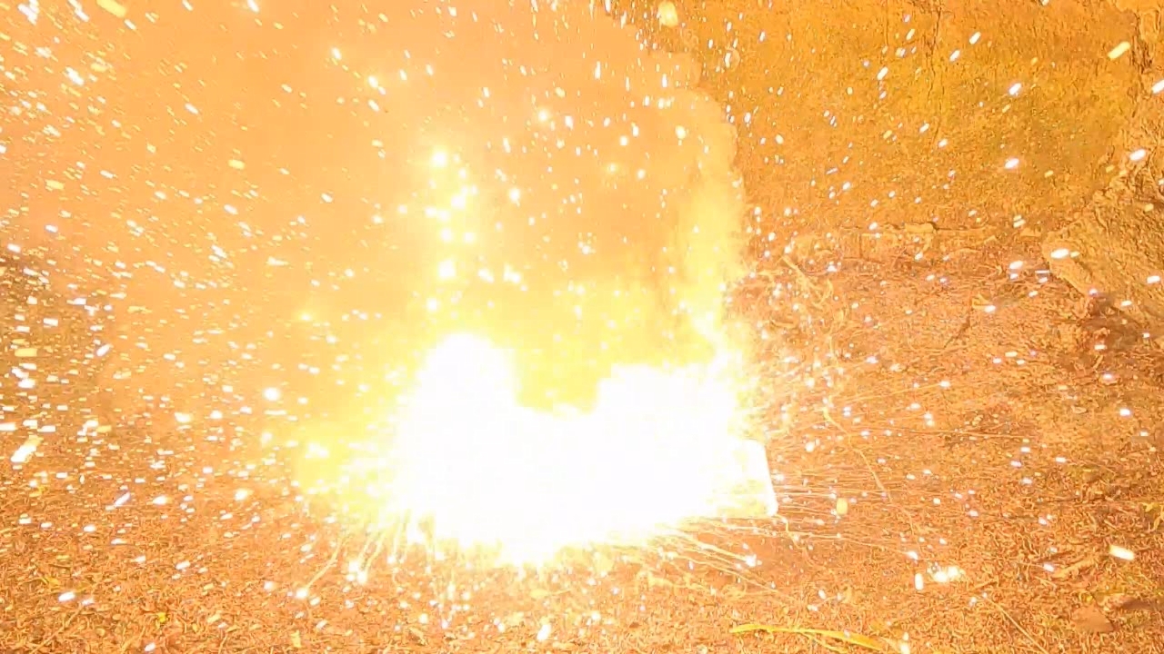 Combustion of Thermite: Iron(II, III) Oxide/Aluminum/Magnesium (Fe3O4/Al/Mg)