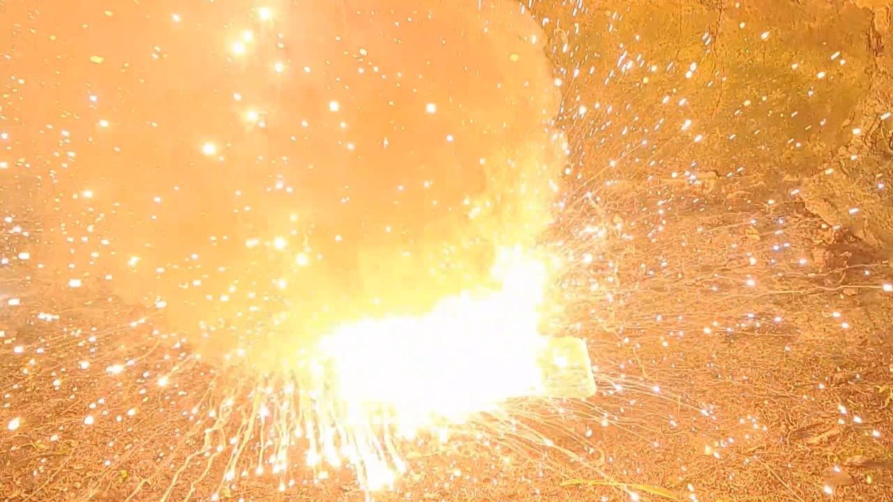 Combustion of Thermite: Iron(II, III) Oxide/Aluminum/Magnesium (Fe3O4/Al/Mg)