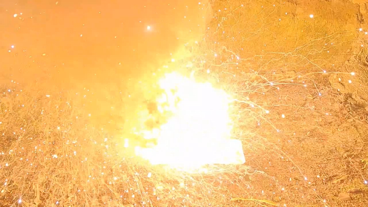 Combustion of Thermite: Iron(II, III) Oxide/Aluminum/Magnesium (Fe3O4/Al/Mg)